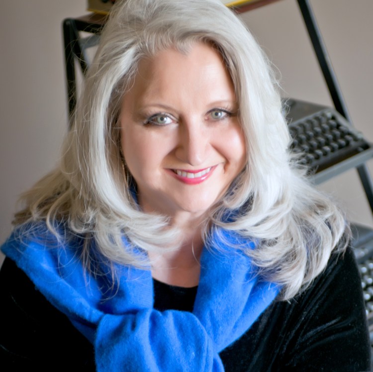 Elaine Liner Media Matrix headshot high rez version